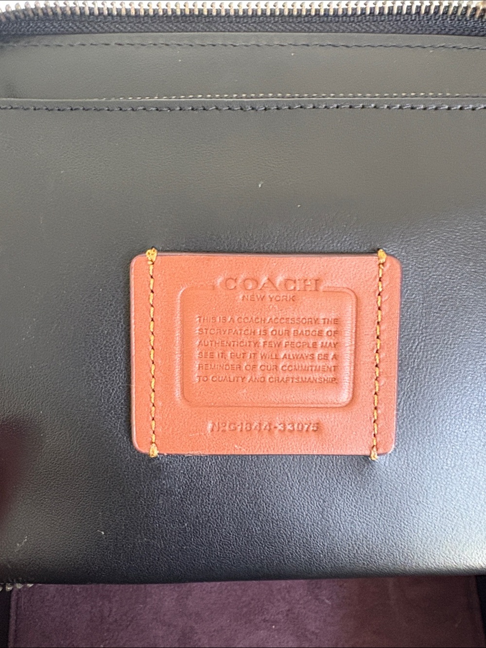 Coach Black Leather Zip Toiletry Case - Picture 5 of 6